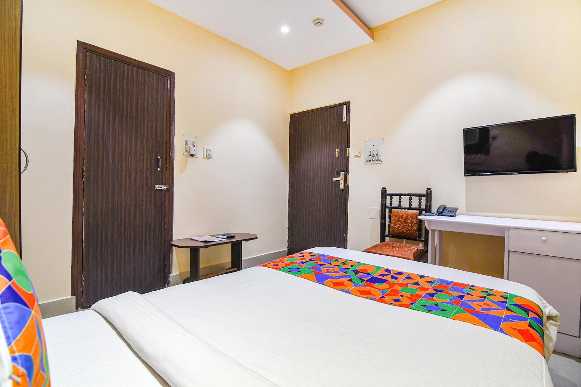 Fabhotel Aayash - Nr City Center Metro Station Колката Екстериор снимка