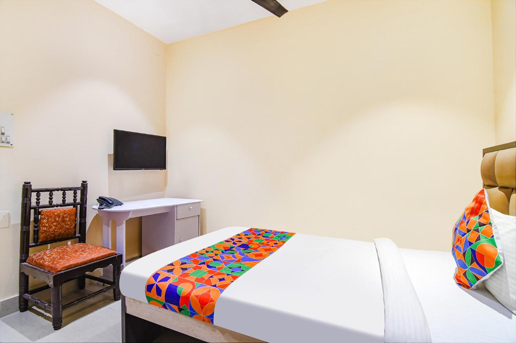 Fabhotel Aayash - Nr City Center Metro Station Колката Екстериор снимка